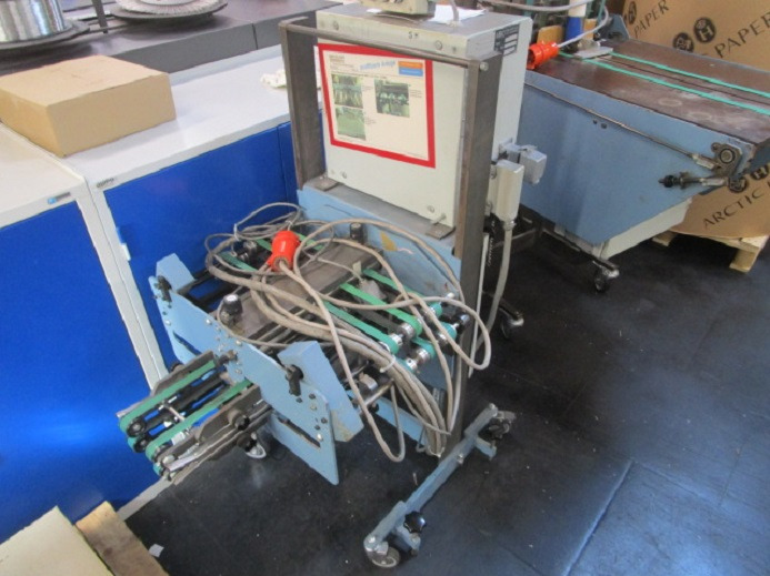 MOBILES FALZSCHWERT MBO Z2 - Folding machine: picture 1 MOBILES FALZSCHWERT MBO Z2 - Folding machine: picture 1