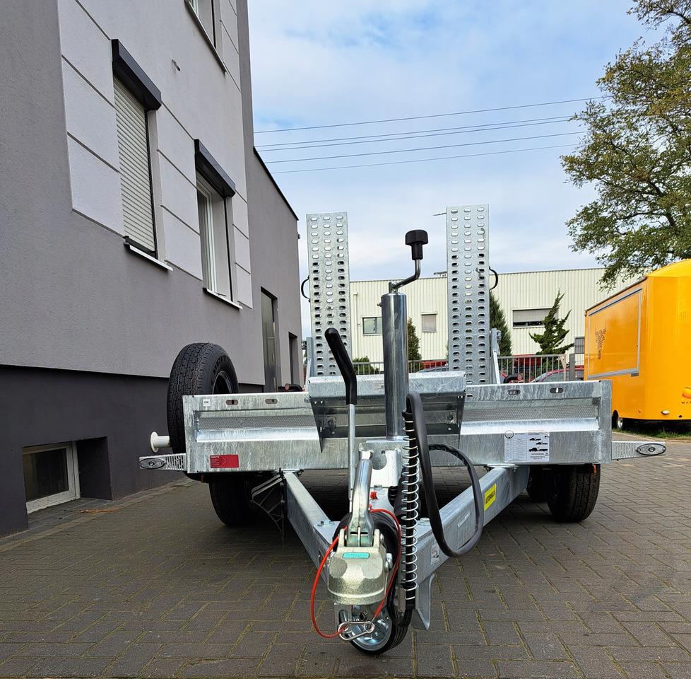 PRZYCZEPA LAWETA DO MINIKOPARKI POD KOPARKĘ 315 x 150 cm, 2700KG / MINI EXCAVATOR TRANSPORTER TRAILER 2700KG - Plant trailer: picture 3 PRZYCZEPA LAWETA DO MINIKOPARKI POD KOPARKĘ 315 x 150 cm, 2700KG / MINI EXCAVATOR TRANSPORTER TRAILER 2700KG - Plant trailer: picture 3