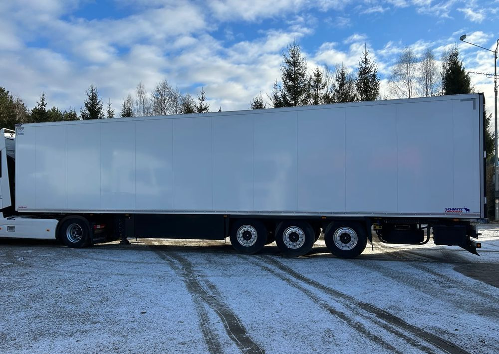 Schmitz Cargobull ORYGINALNE ALUFELGI ALCOA / BEZWYPADKOWA CHŁODNIA / GRUBA ŚCIANA 7 CM / 2 SZTUKI !! - Refrigerator semi-trailer: picture 4 Schmitz Cargobull ORYGINALNE ALUFELGI ALCOA / BEZWYPADKOWA CHŁODNIA / GRUBA ŚCIANA 7 CM / 2 SZTUKI !! - Refrigerator semi-trailer: picture 4