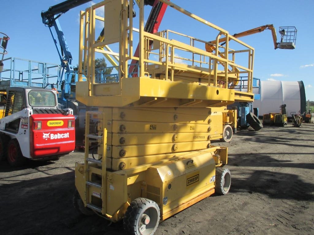 HAB S142-12E2WD  - Scissor lift: picture 3 HAB S142-12E2WD  - Scissor lift: picture 3