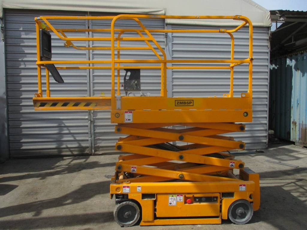 Haulotte Optimum 8 - Scissor lift: picture 1 Haulotte Optimum 8 - Scissor lift: picture 1