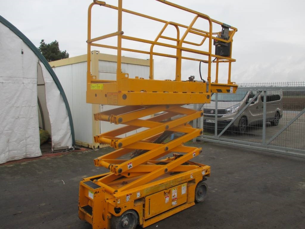 Haulotte Optimum 8 - Scissor lift: picture 2 Haulotte Optimum 8 - Scissor lift: picture 2