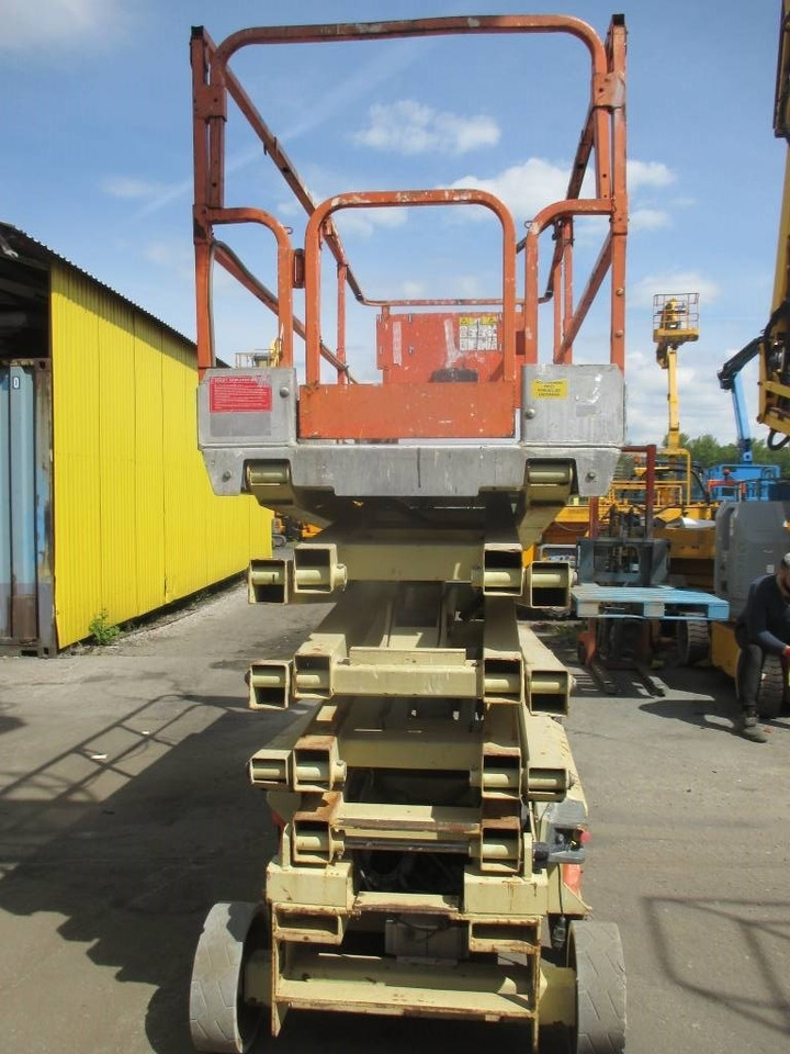 JLG 2646 ES - Scissor lift: picture 3 JLG 2646 ES - Scissor lift: picture 3