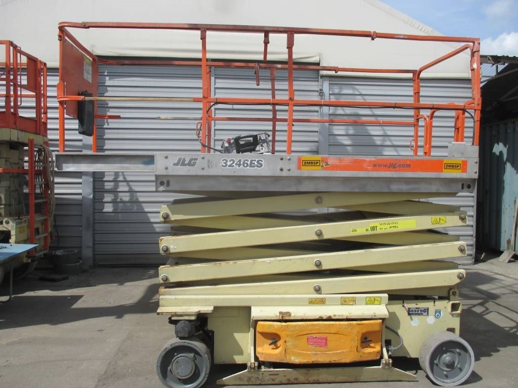 JLG 3246 ES - Scissor lift: picture 1 JLG 3246 ES - Scissor lift: picture 1