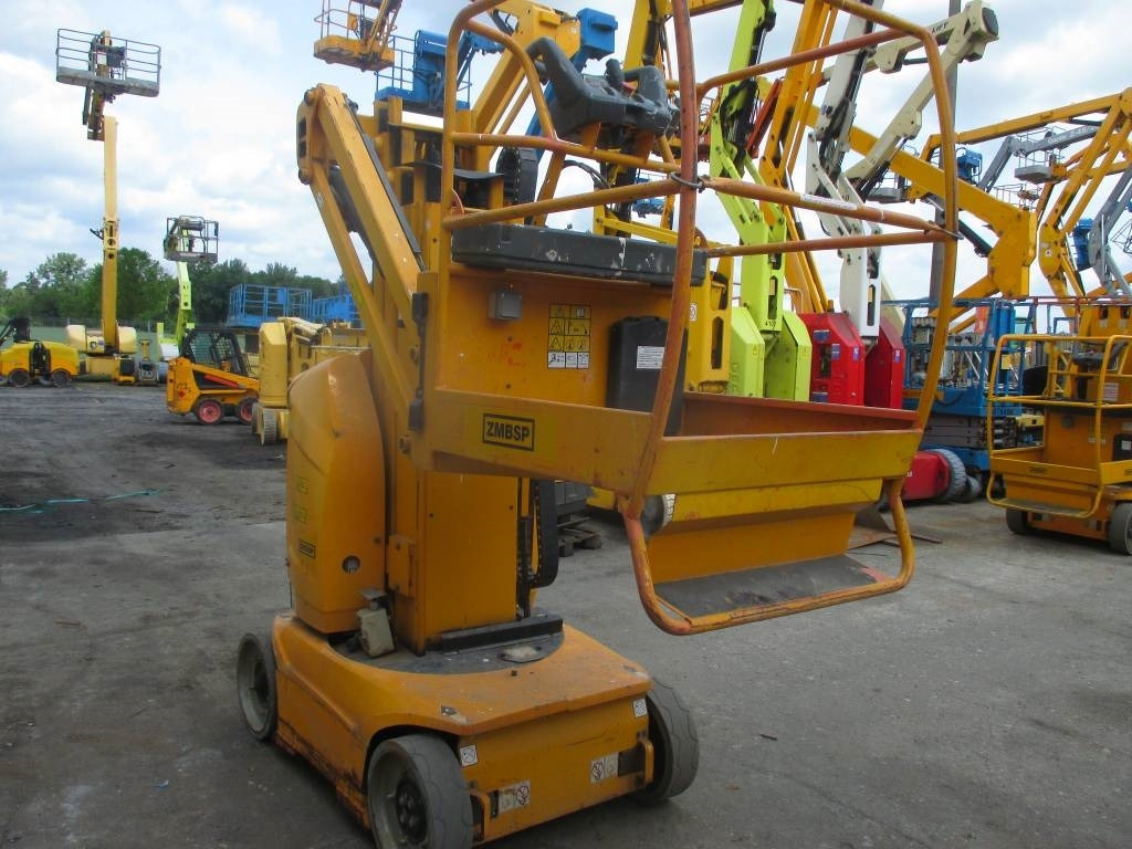 JLG Toucan 8 E - Vertical mast lift: picture 4 JLG Toucan 8 E - Vertical mast lift: picture 4