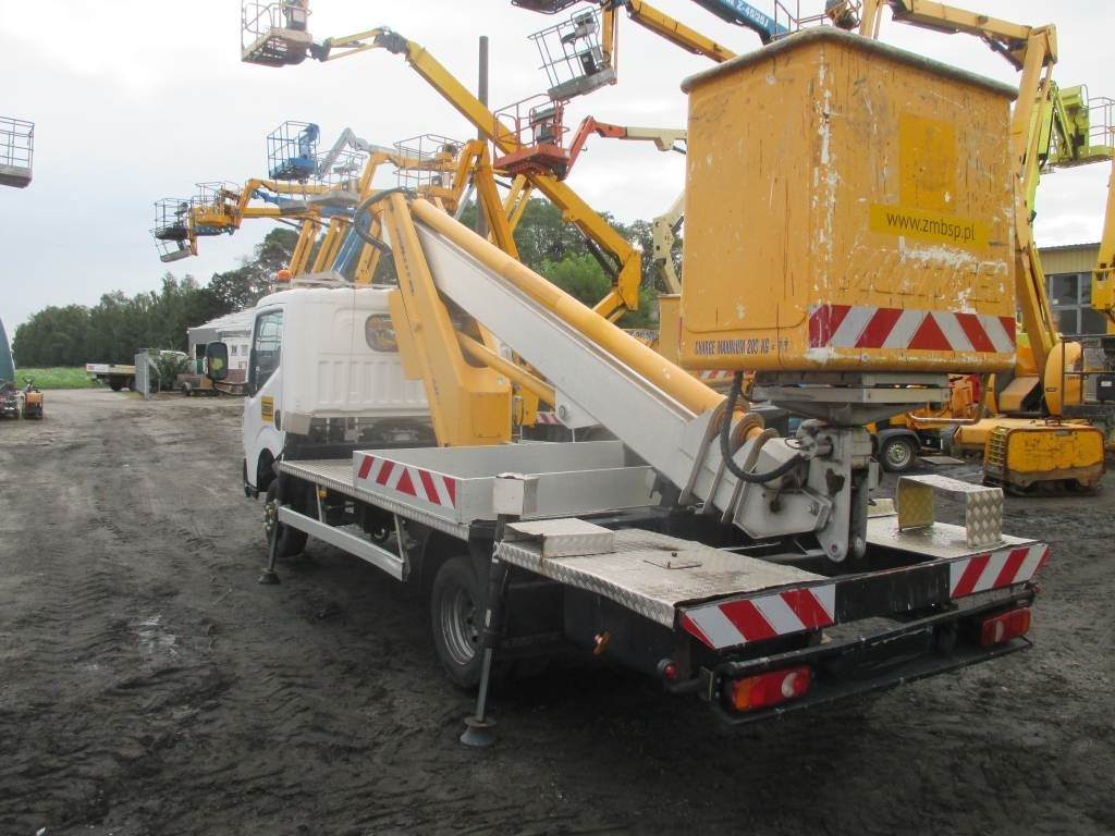 Multitel MT 202  - Truck mounted aerial platform: picture 5 Multitel MT 202  - Truck mounted aerial platform: picture 5
