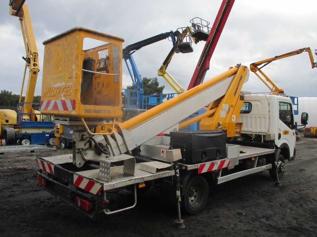 Multitel MT 202  - Truck mounted aerial platform: picture 3 Multitel MT 202  - Truck mounted aerial platform: picture 3