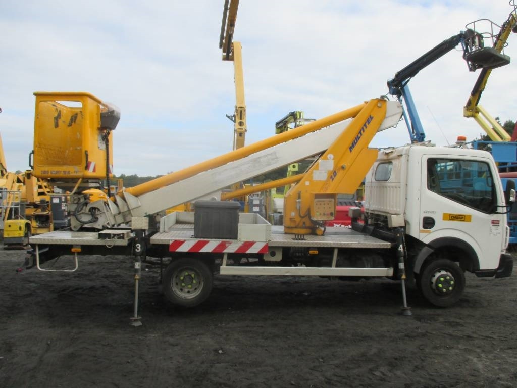Multitel MT 202  - Truck mounted aerial platform: picture 2 Multitel MT 202  - Truck mounted aerial platform: picture 2