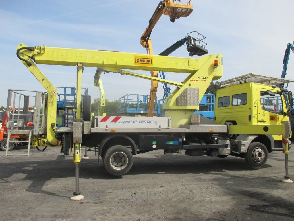 Wumag WT 230  - Truck mounted aerial platform: picture 2 Wumag WT 230  - Truck mounted aerial platform: picture 2
