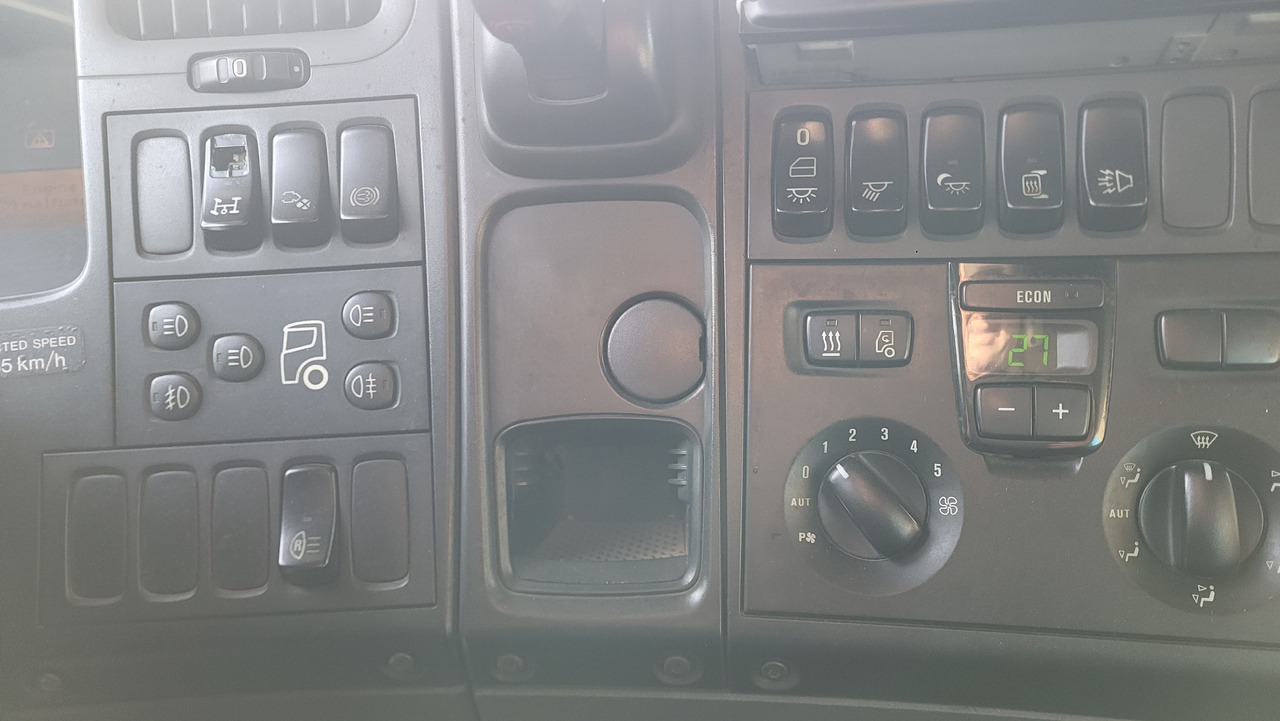 Leasing of SCANIA R 470 6X4 SCANIA R 470 6X4: picture 27 Leasing of SCANIA R 470 6X4 SCANIA R 470 6X4: picture 27