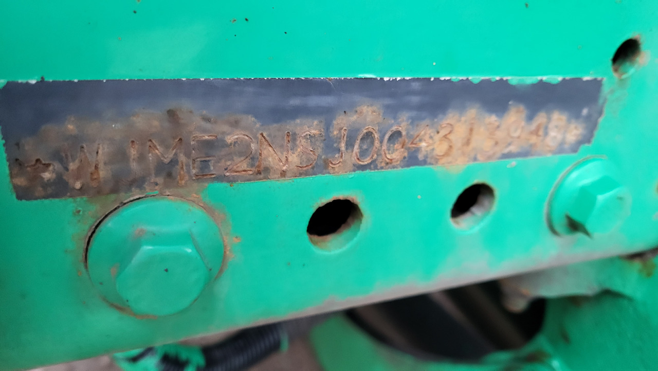 Truck IVECO MAGIRUS AT26 430: picture 9