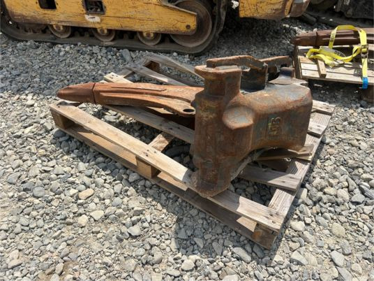 Dent de deroctage Morin M5 - Ripper for Construction machinery: picture 3 Dent de deroctage Morin M5 - Ripper for Construction machinery: picture 3