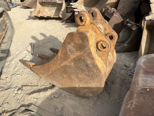 Godet case - AXE 50 mm - Excavator bucket: picture 1 Godet case - AXE 50 mm - Excavator bucket: picture 1