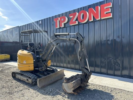 Kato Imer 27V4 - Mini excavator: picture 5 Kato Imer 27V4 - Mini excavator: picture 5