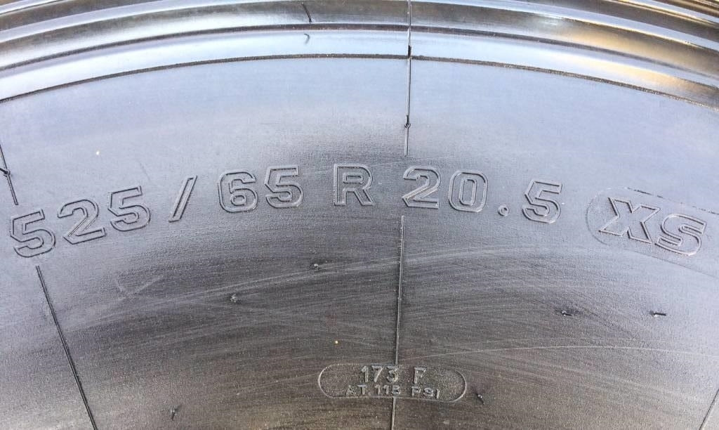 Michelin 525/65R20.5 XS - NEW - Tire for Agricultural machinery: picture 5 Michelin 525/65R20.5 XS - NEW - Tire for Agricultural machinery: picture 5