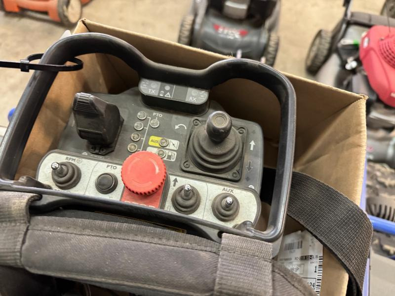 ISEKI RCBE80 - Garden mower: picture 4 ISEKI RCBE80 - Garden mower: picture 4