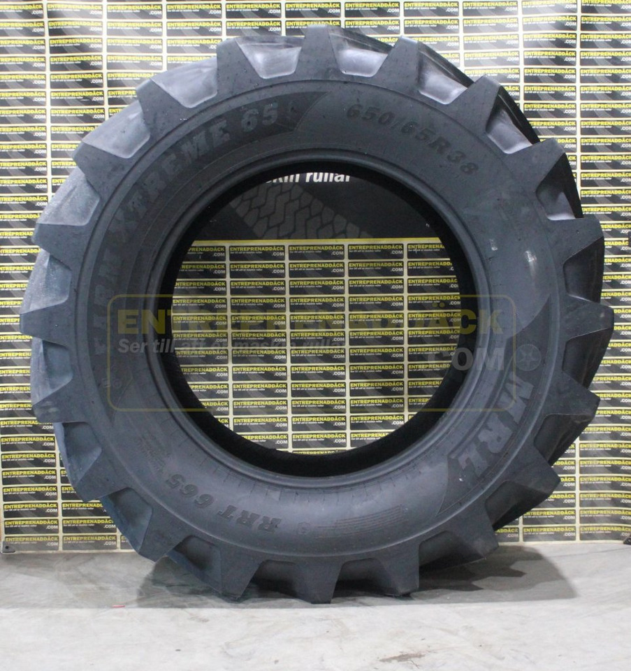 Complete wheels 650/85R38 TL 173D MRL Farm Xtreme for farm tractors - Wheel and tire package for Farm tractor: picture 4 Complete wheels 650/85R38 TL 173D MRL Farm Xtreme for farm tractors - Wheel and tire package for Farm tractor: picture 4