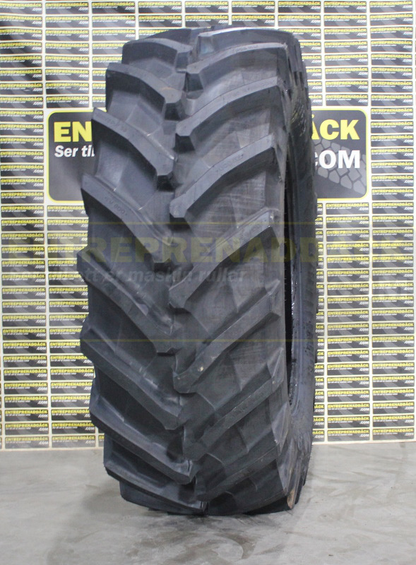 Trelleborg TM 800 600/65R38: Radial Tires for Modern Agricultural Tractors - Tire for Farm tractor: picture 2 Trelleborg TM 800 600/65R38: Radial Tires for Modern Agricultural Tractors - Tire for Farm tractor: picture 2