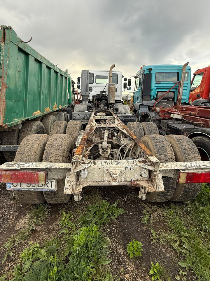IVECO TRAKKER CHASSIS - Cab chassis truck: picture 4 IVECO TRAKKER CHASSIS - Cab chassis truck: picture 4