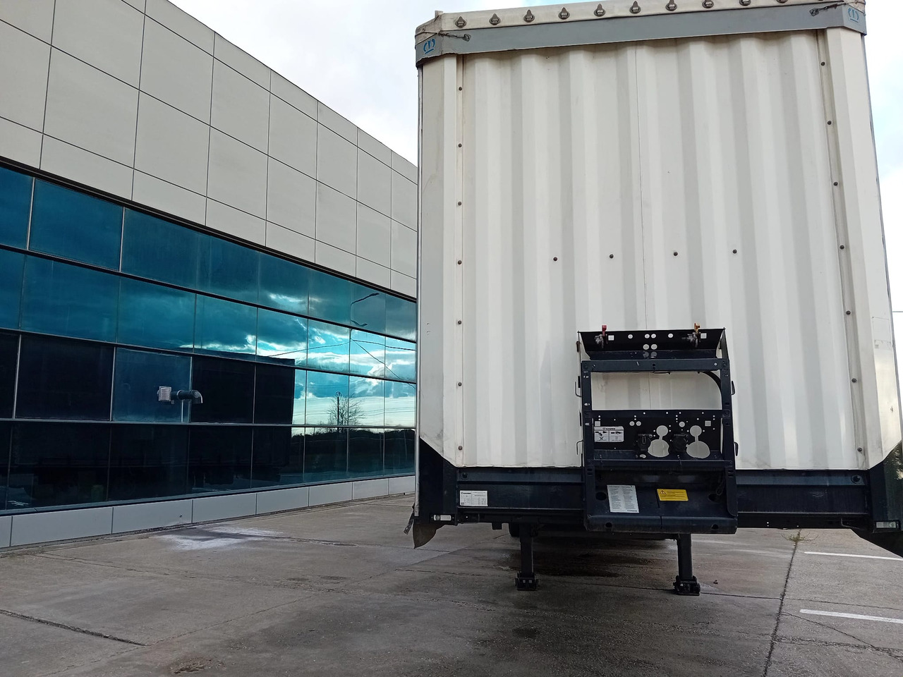 Krone Sliding Tarpaulin Semi-trailer Standard, TOP ! - Curtainsider semi-trailer: picture 4 Krone Sliding Tarpaulin Semi-trailer Standard, TOP ! - Curtainsider semi-trailer: picture 4