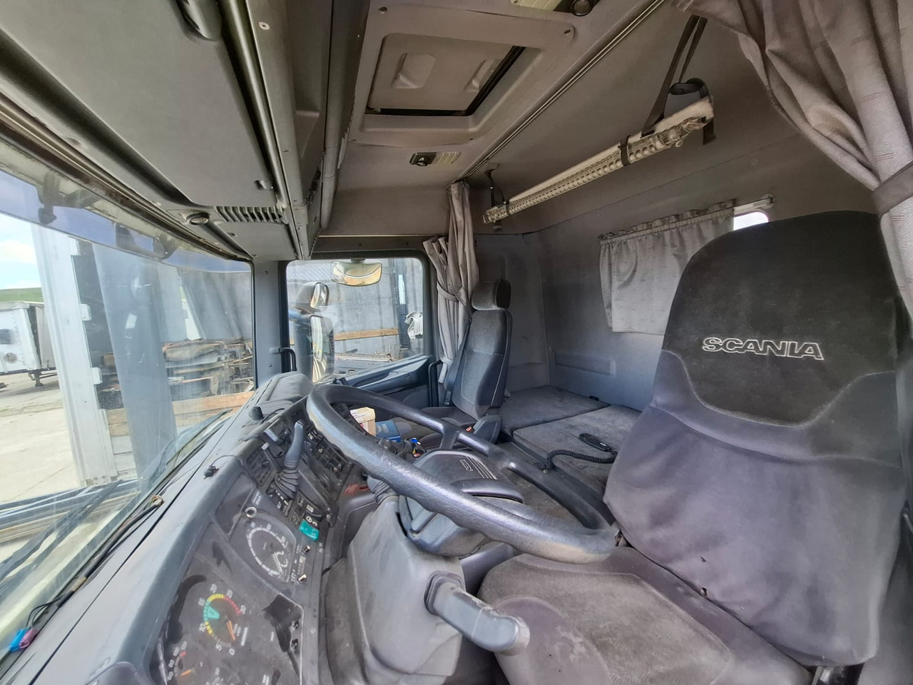 Scania B 6X2 - Tractor unit: picture 3 Scania B 6X2 - Tractor unit: picture 3