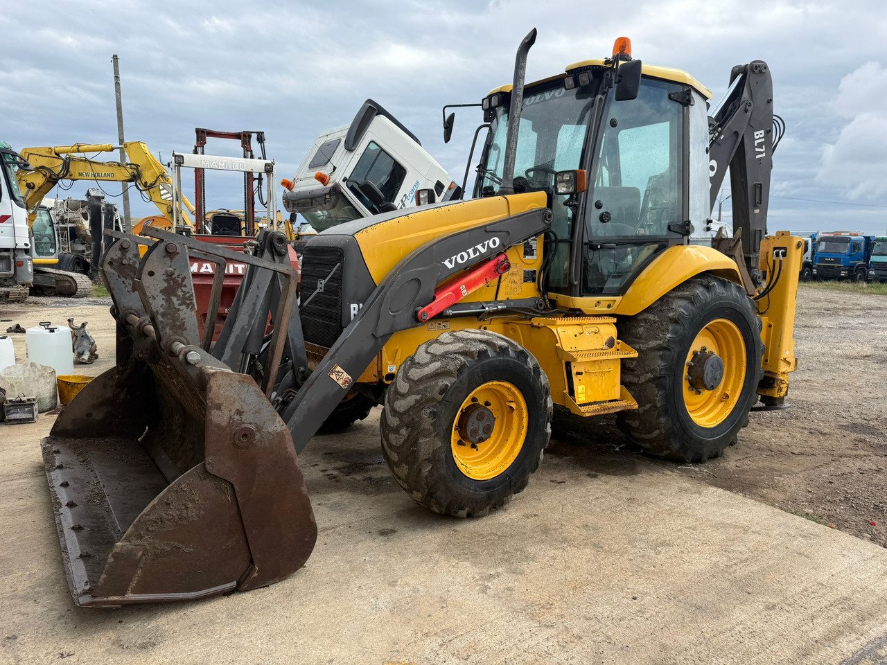 VOLVO BL71 Backhoe Loader - Backhoe loader: picture 3 VOLVO BL71 Backhoe Loader - Backhoe loader: picture 3