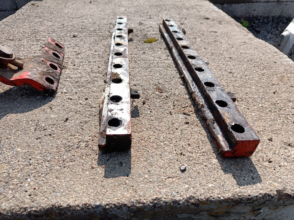 Kverneland E8 paluuauran kääntöpään liukupalat - Plow: picture 5 Kverneland E8 paluuauran kääntöpään liukupalat - Plow: picture 5