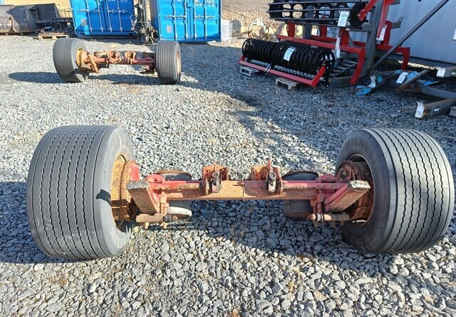 Peräkärryn akseli 445/45R19.5 leveillä renkailla - Axle and parts for Trailer: picture 2 Peräkärryn akseli 445/45R19.5 leveillä renkailla - Axle and parts for Trailer: picture 2