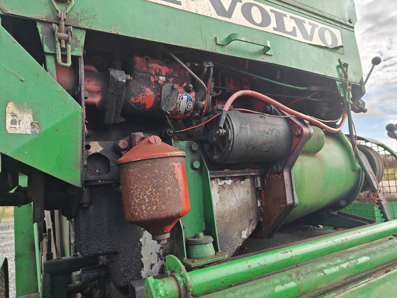 Combine harvester Volvo BM ST257 leikkuupuimuri työleveys 190cm, vaikka koeruutupuimuriksi, katso video!: picture 15