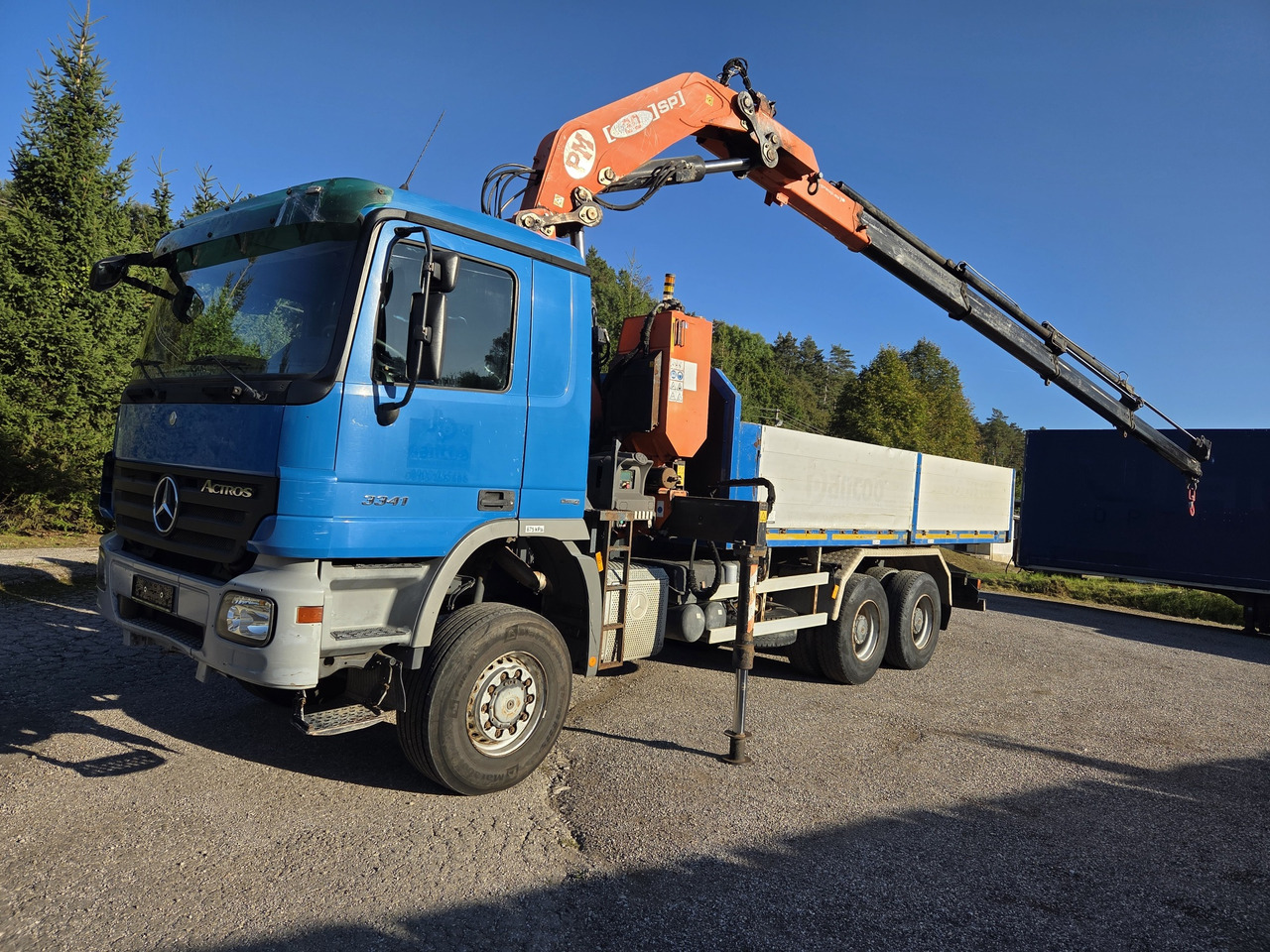MERCEDES-BENZ ACTROS 3341 6x6 + CRANE PM 30 Radio Control - Dropside/ Flatbed truck, Crane truck: picture 1 MERCEDES-BENZ ACTROS 3341 6x6 + CRANE PM 30 Radio Control - Dropside/ Flatbed truck, Crane truck: picture 1