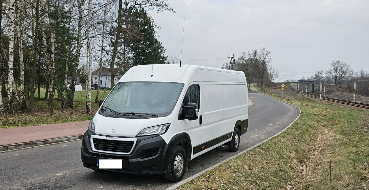 Leasing of  Peugeot Boxer krajowy l* klima* Peugeot Boxer krajowy l* klima*: picture 8