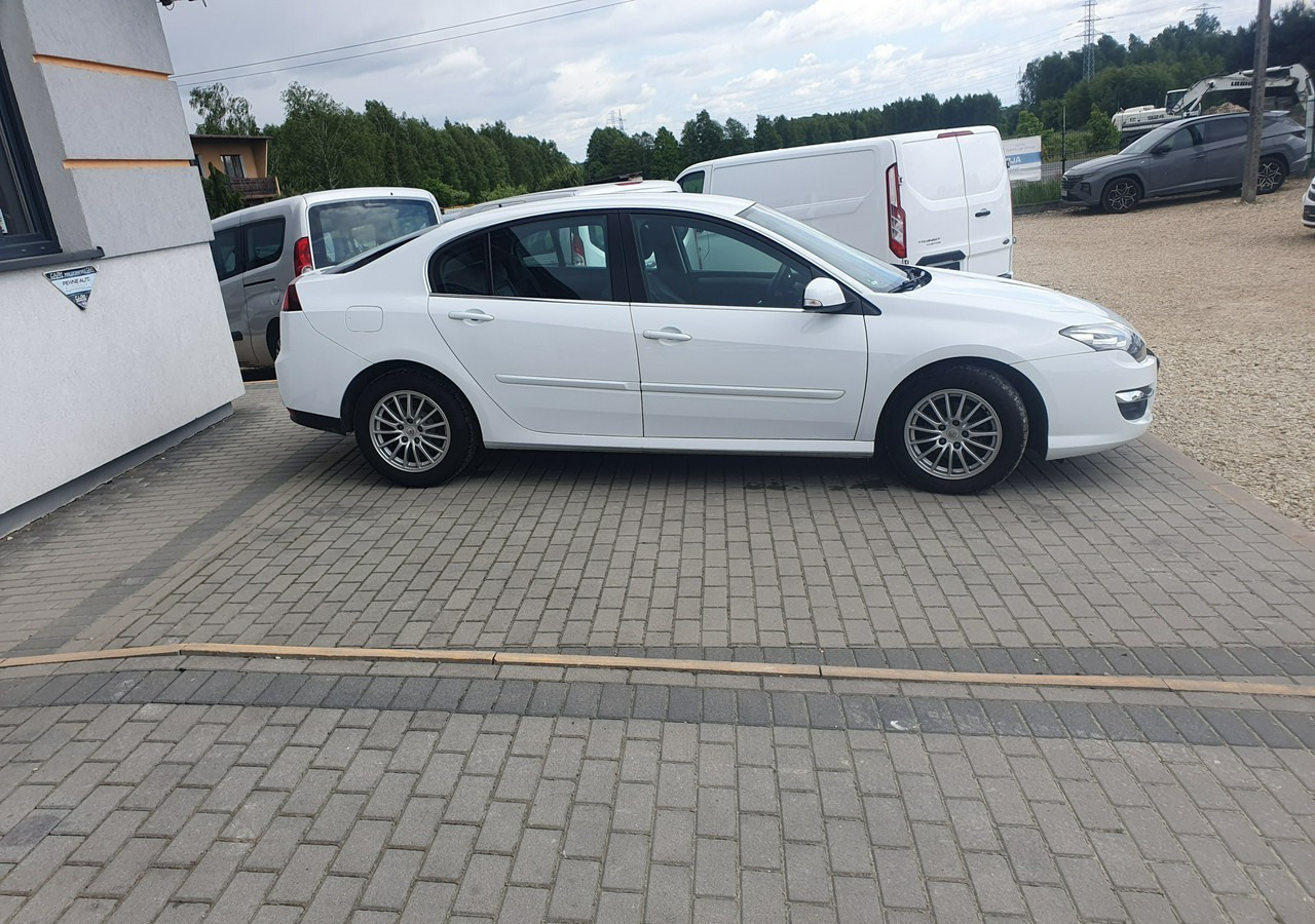 Renault Laguna III niski przebieg * zadbana * - Hatchback: picture 5 Renault Laguna III niski przebieg * zadbana * - Hatchback: picture 5
