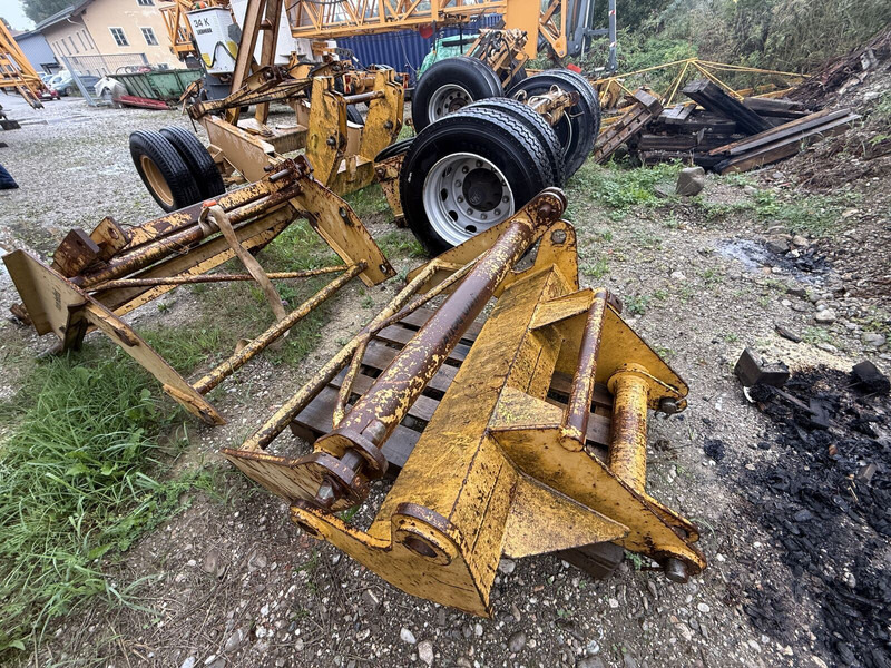 Potain axel, adapters - Self-erecting tower crane: picture 5 Potain axel, adapters - Self-erecting tower crane: picture 5