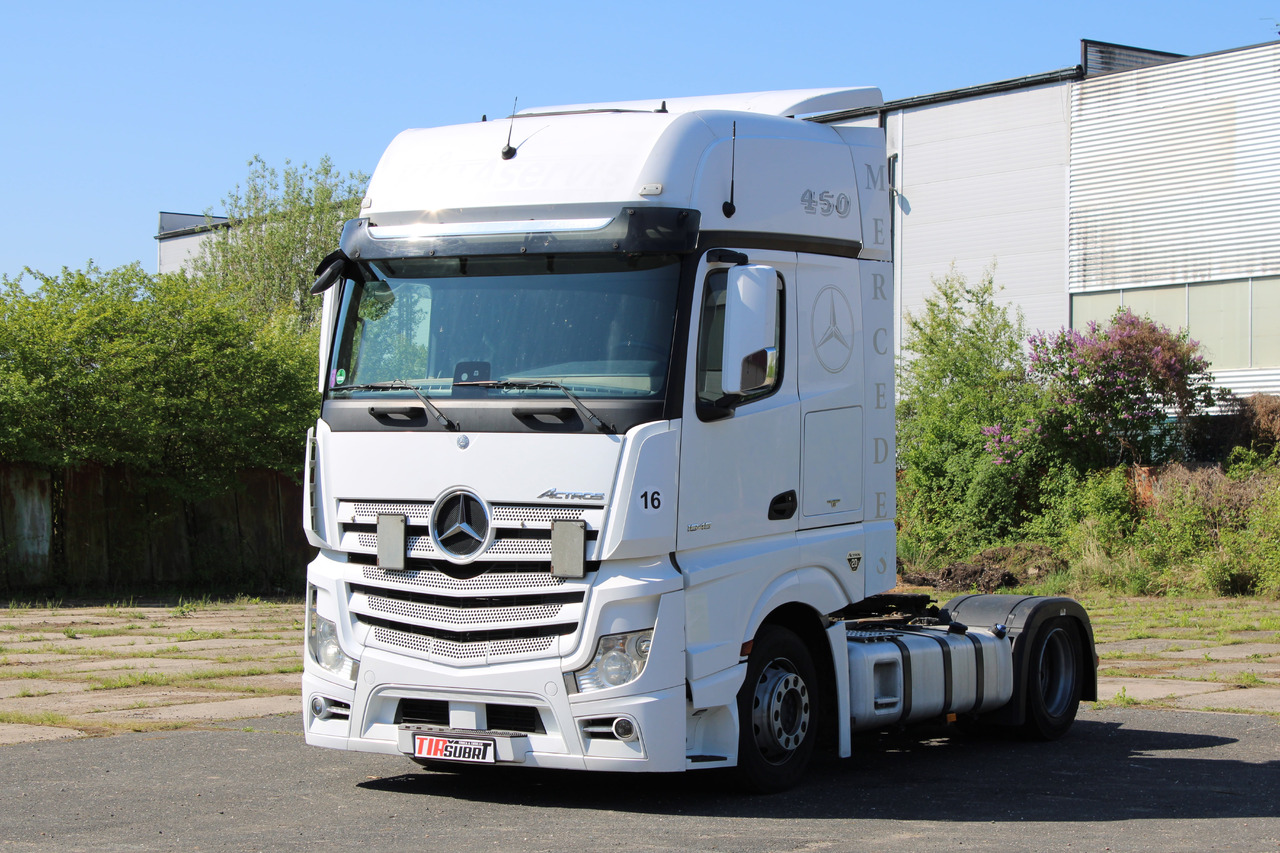 Mercedes-Benz Actros 1845 - Tractor unit: picture 2 Mercedes-Benz Actros 1845 - Tractor unit: picture 2