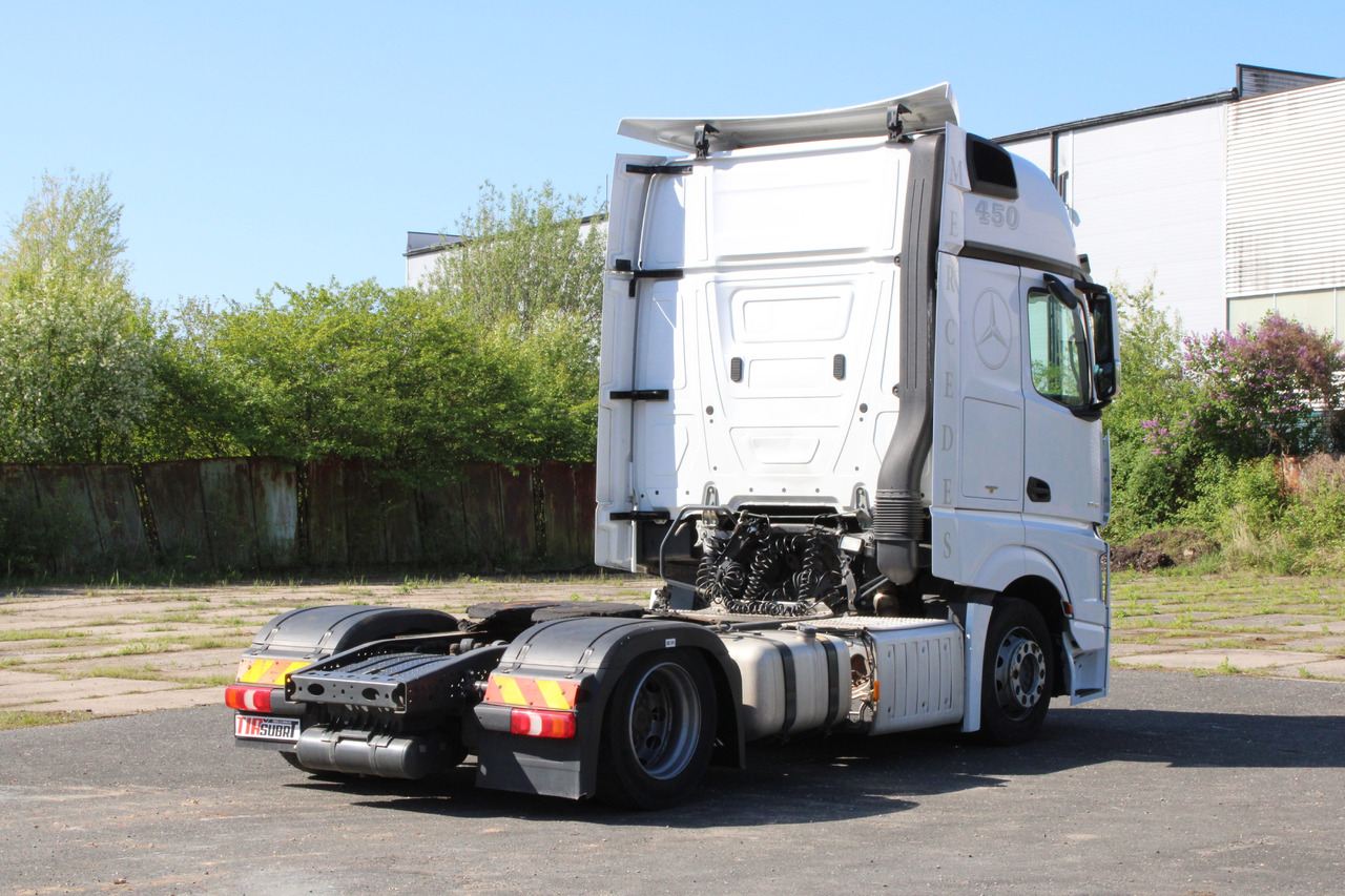 Mercedes-Benz Actros 1845 - Tractor unit: picture 4 Mercedes-Benz Actros 1845 - Tractor unit: picture 4