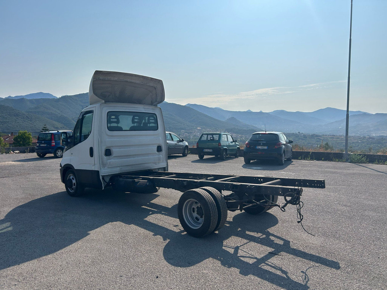 Crane truck IVECO DAILY 35C15: picture 20