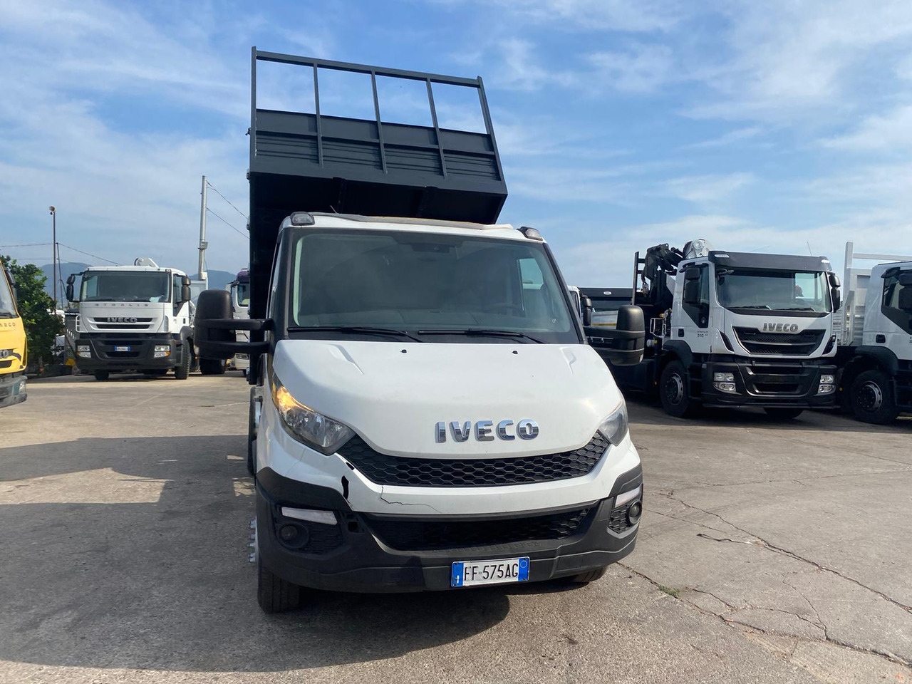 IVECO DAILY 35C17 - Tipper: picture 4 IVECO DAILY 35C17 - Tipper: picture 4