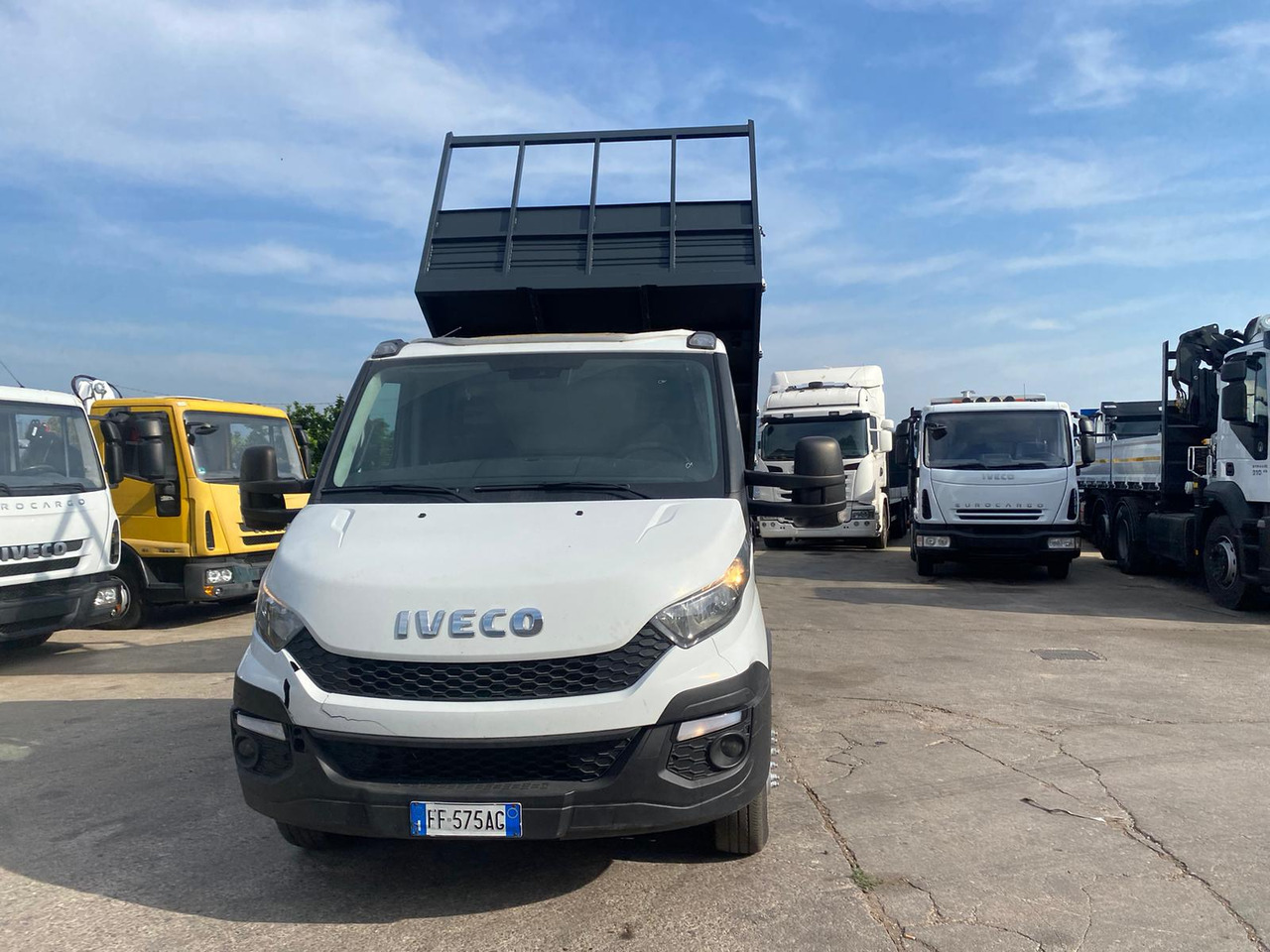 IVECO DAILY 35C17 - Tipper: picture 3 IVECO DAILY 35C17 - Tipper: picture 3