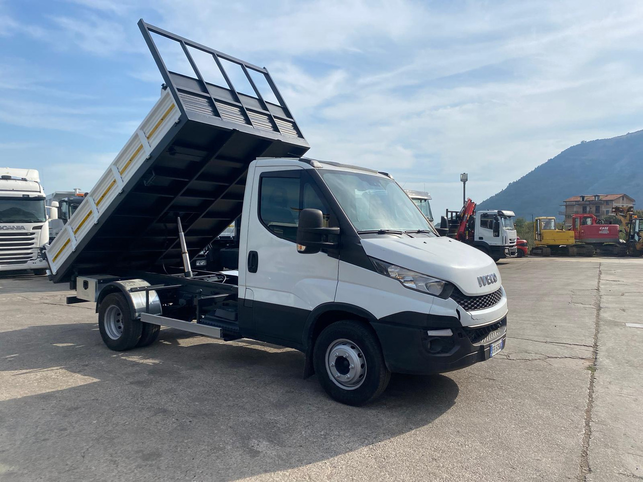IVECO DAILY 35C17 - Tipper: picture 5 IVECO DAILY 35C17 - Tipper: picture 5