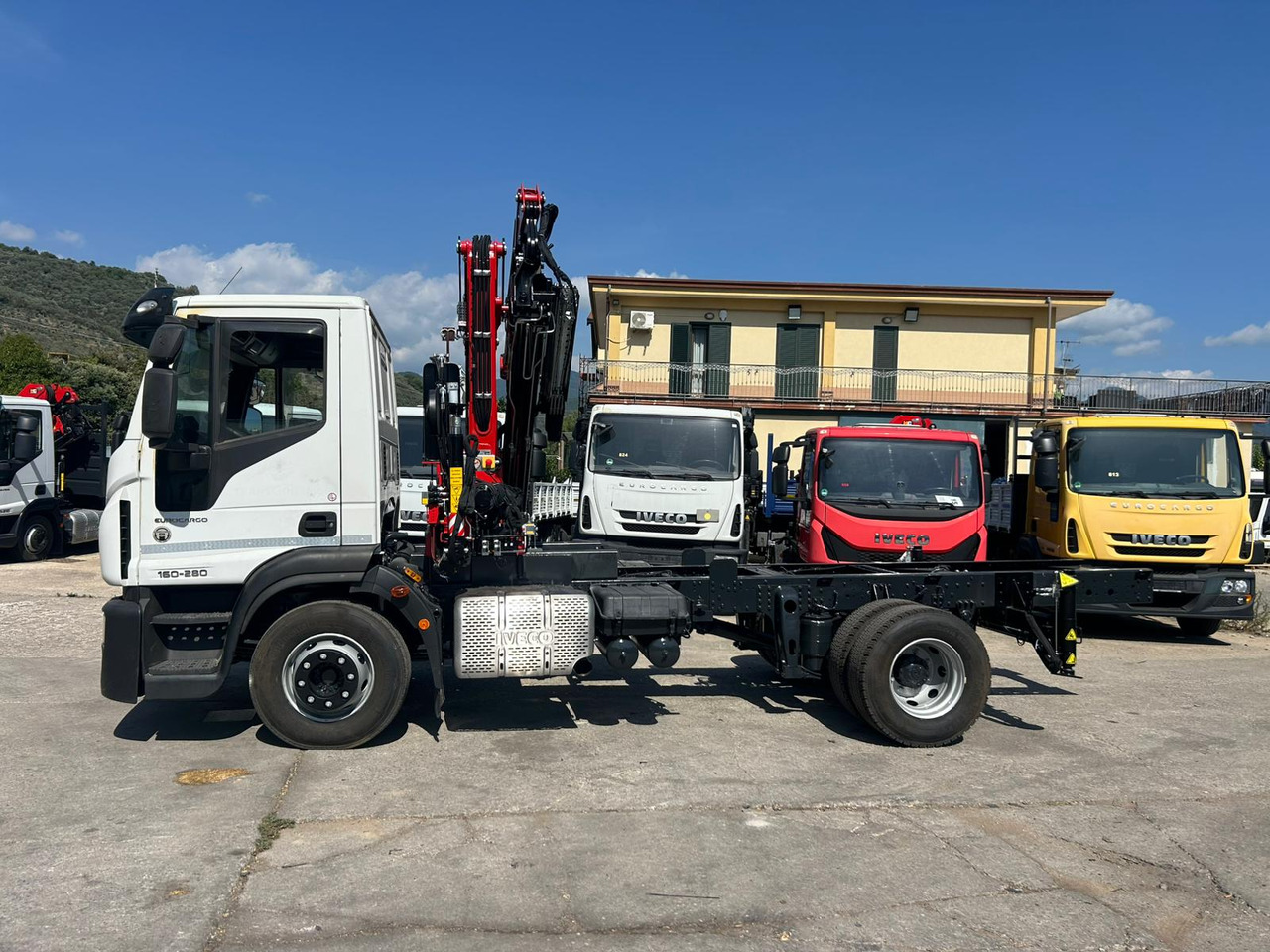 IVECO EUROCARGO 160-280 - Crane truck, Crane truck: picture 2 IVECO EUROCARGO 160-280 - Crane truck, Crane truck: picture 2