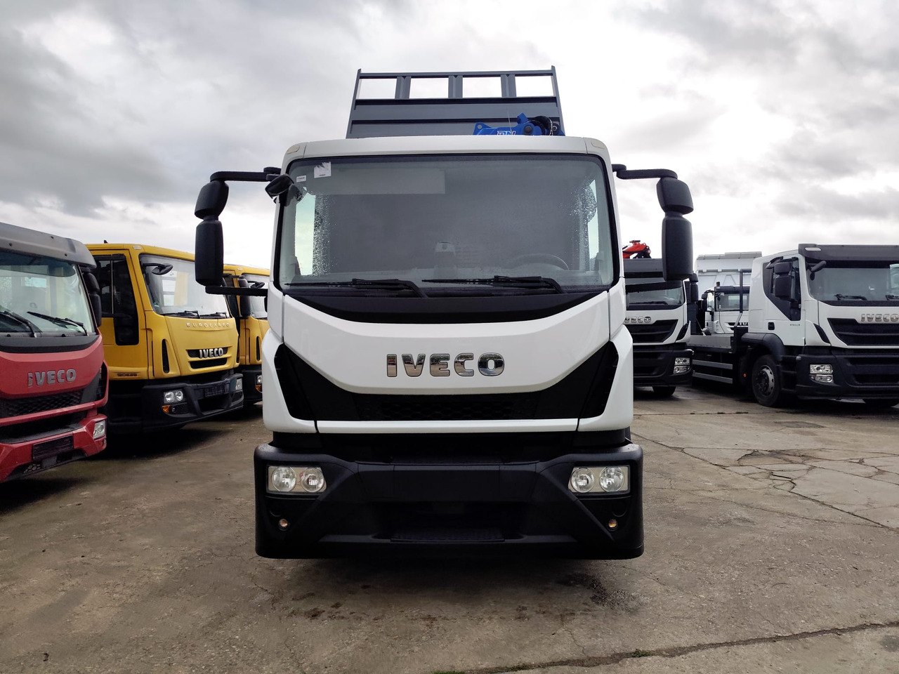 Crane truck IVECO EUROCARGO 190EL25: picture 17
