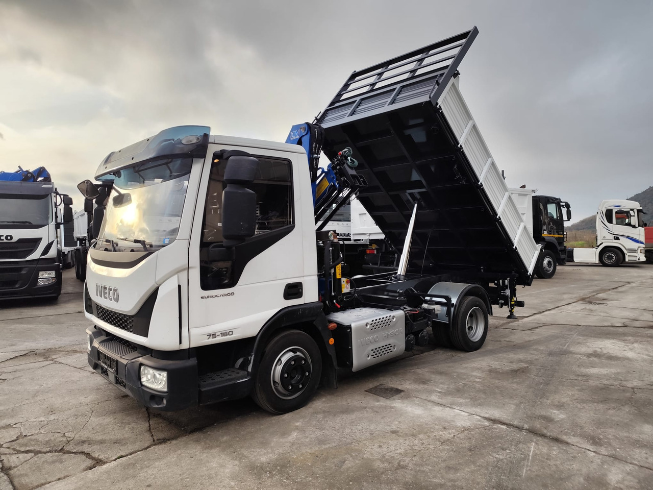 IVECO EUROCARGO 75-160 - Tipper, Crane truck: picture 1 IVECO EUROCARGO 75-160 - Tipper, Crane truck: picture 1