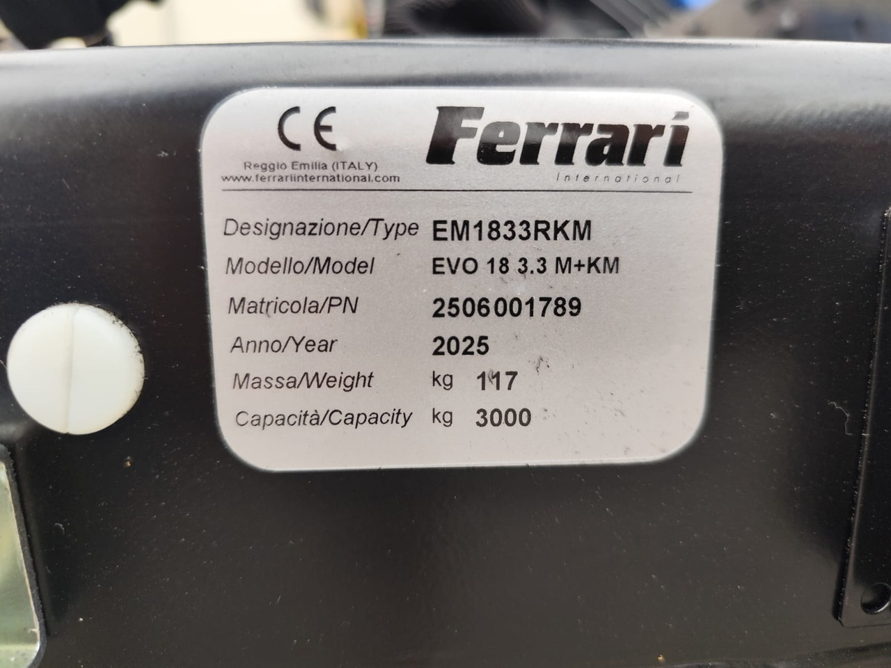 IVECO EUROCARGO 80-210 - Crane truck: picture 2 IVECO EUROCARGO 80-210 - Crane truck: picture 2
