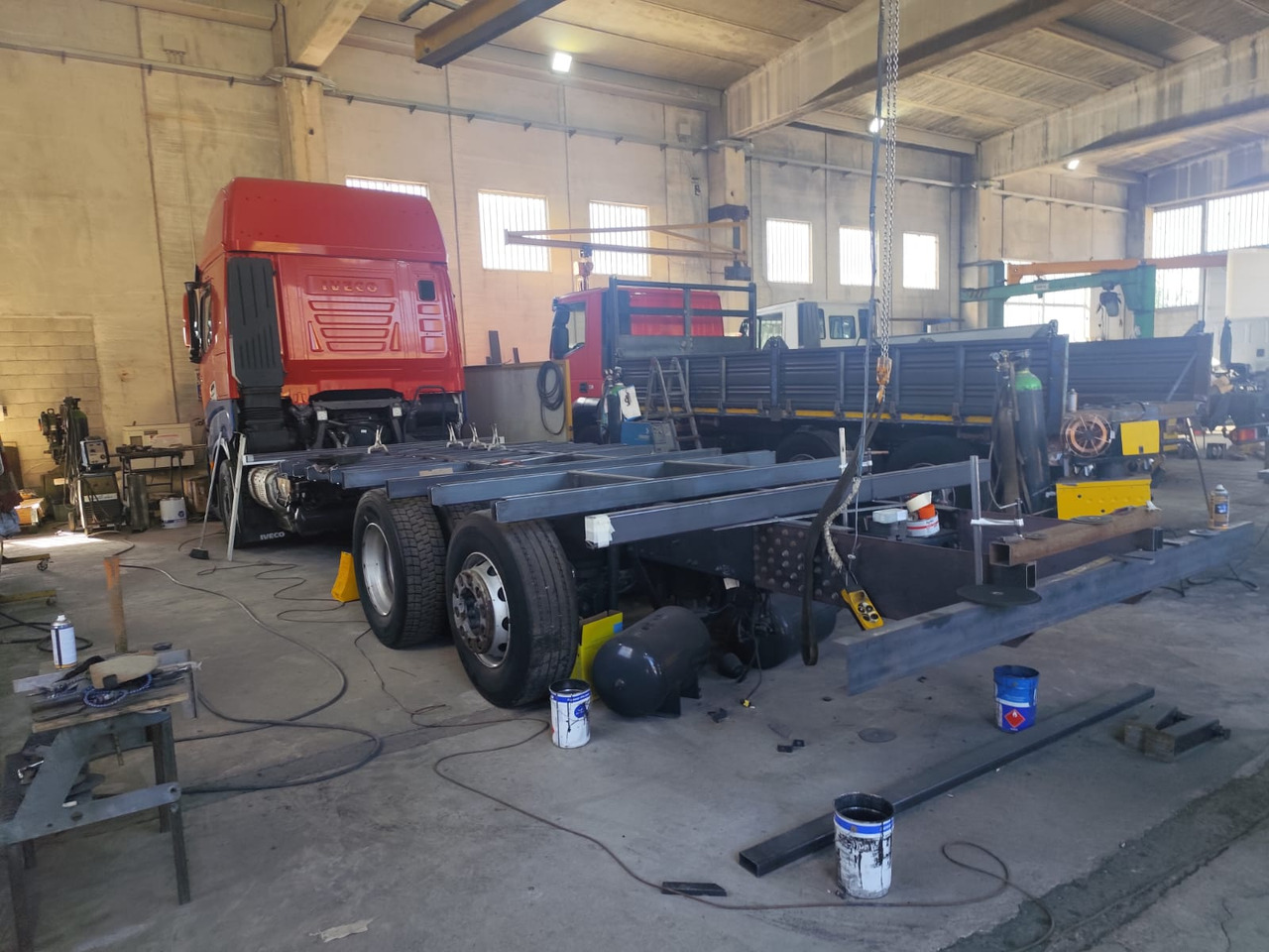 IVECO S-WAY AS260S48 Y - Cab chassis truck: picture 2 IVECO S-WAY AS260S48 Y - Cab chassis truck: picture 2