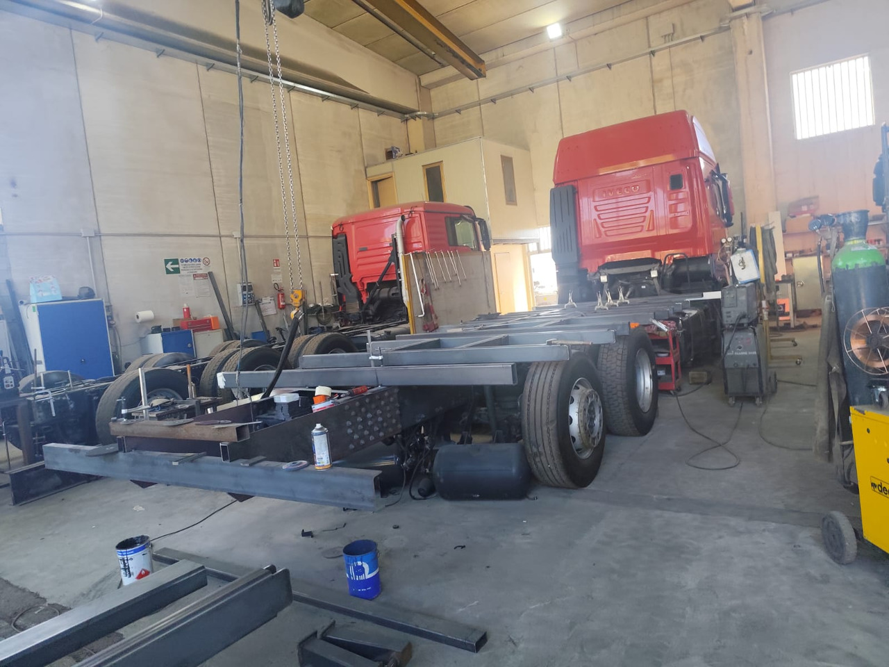 IVECO S-WAY AS260S48 Y - Cab chassis truck: picture 3 IVECO S-WAY AS260S48 Y - Cab chassis truck: picture 3