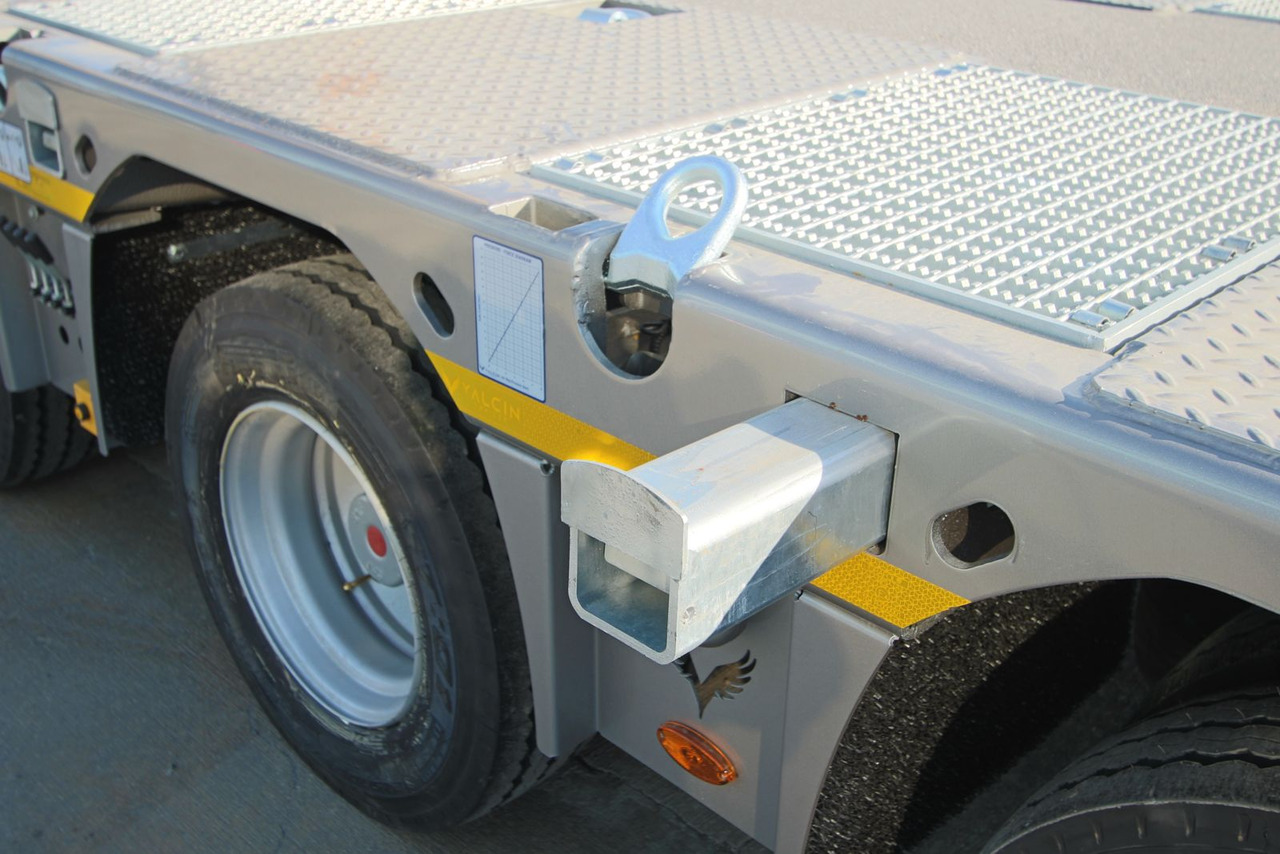 New Low loader semi-trailer for transportation of heavy machinery YALCIN 3 ESSIEUX SURBAISSE EXTENSIBLE TABLE ELEVATRICE: picture 10