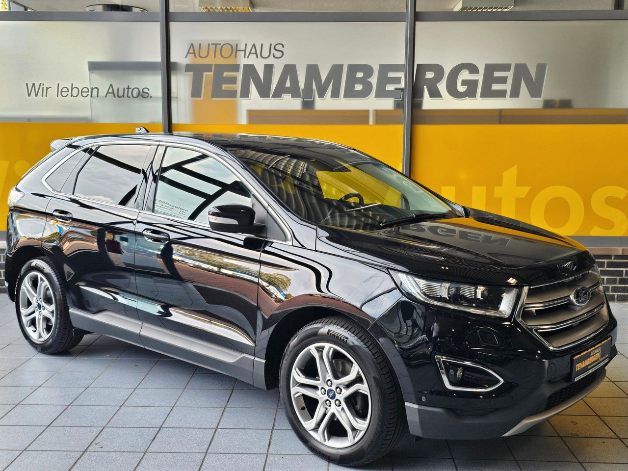 Ford Edge Titanium 4x4 AHK ACC SchiebeDach Navi LED - SUV: picture 1 Ford Edge Titanium 4x4 AHK ACC SchiebeDach Navi LED - SUV: picture 1