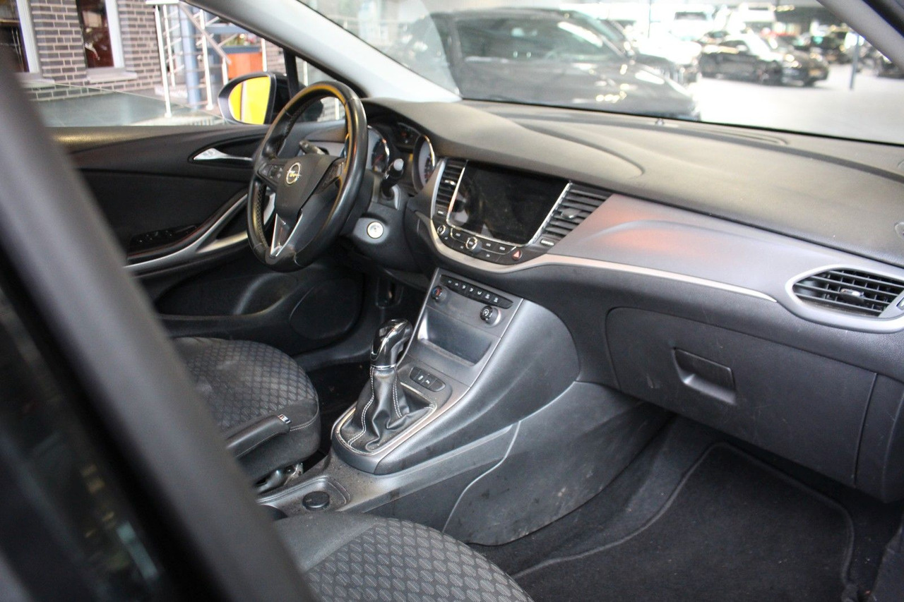 Station wagon Opel Astra K Sports Tourer Edition AHK Navi: picture 11