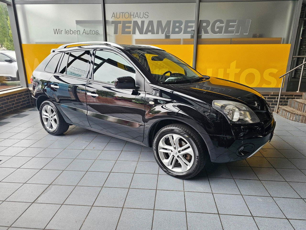 Renault Koleos 2.0 dCi Night&Day 4x4 Leder Navi Bose - SUV: picture 1 Renault Koleos 2.0 dCi Night&Day 4x4 Leder Navi Bose - SUV: picture 1
