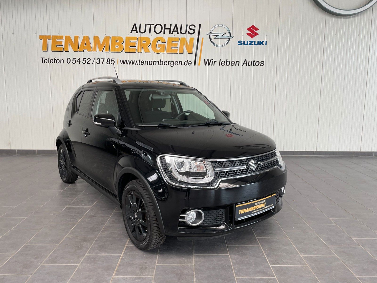 Suzuki Ignis Comfort+ Behinderten-Umbau Kamera Navi LED - Sedan: picture 1 Suzuki Ignis Comfort+ Behinderten-Umbau Kamera Navi LED - Sedan: picture 1
